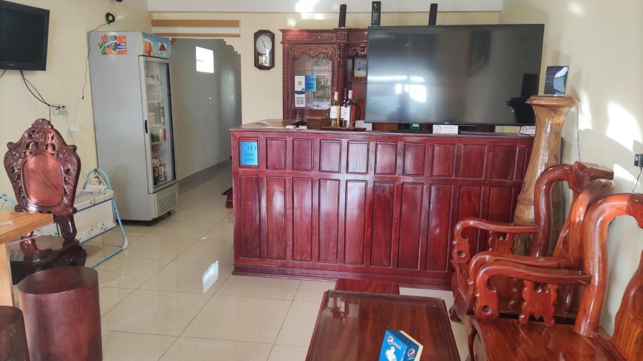 Monica Guesthouse Кампот Экстерьер фото
